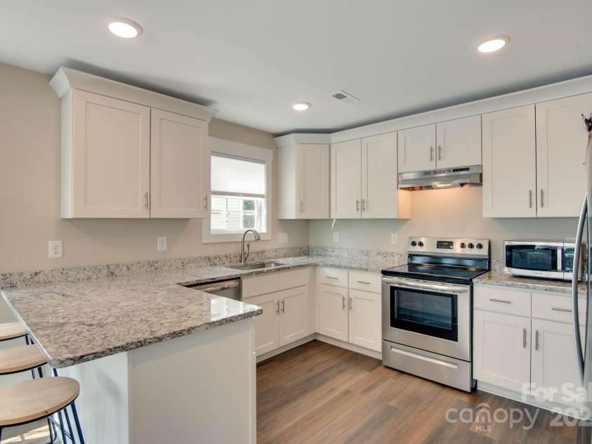 2661 Ashe Avenue, Newton, NC 28658.  MLS# CAR4292834, YatesRealty ID 32475. 