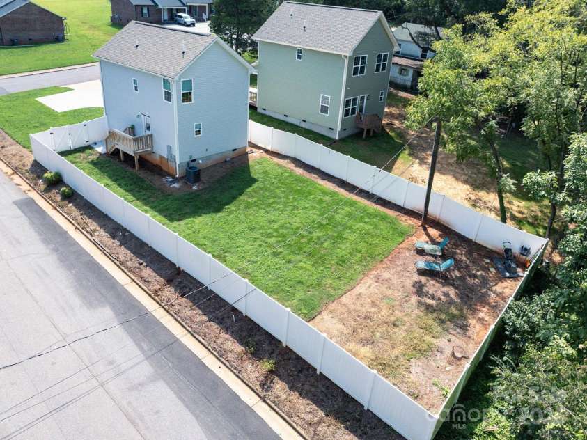 2661 Ashe Avenue, Newton, NC 28658.  MLS# CAR4292834, YatesRealty ID 32475. 