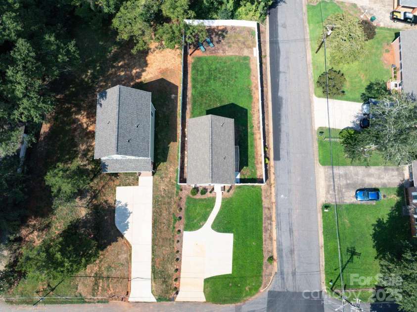 2661 Ashe Avenue, Newton, NC 28658.  MLS# CAR4292834, YatesRealty ID 32475. 