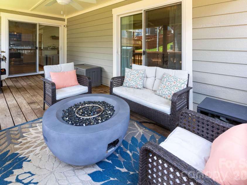 32 Greenwood Fields Drive, Asheville, NC 28804.  MLS# CAR4389638, YatesRealty ID 32475. Back Covered Deck