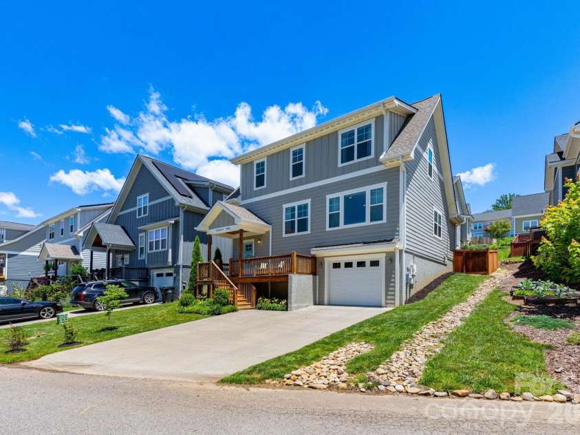 32 Greenwood Fields Drive, Asheville, NC 28804.  MLS# CAR4389638, YatesRealty ID 32475. Front of Home