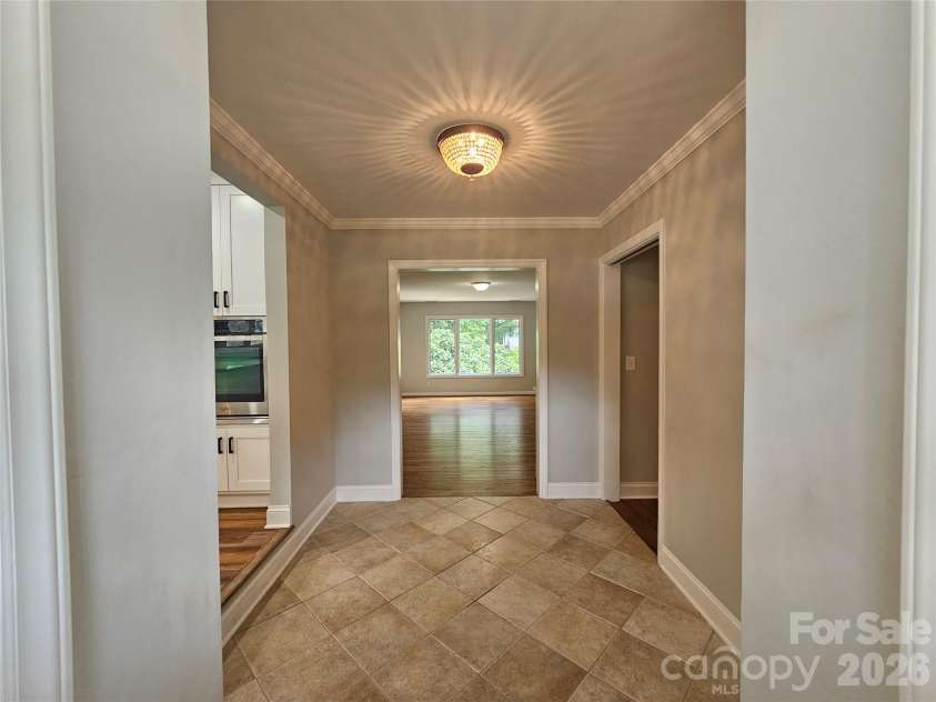 201 Country Club Circle, Shelby, NC 28150.  MLS# CAR4392220, YatesRealty ID 32476. 