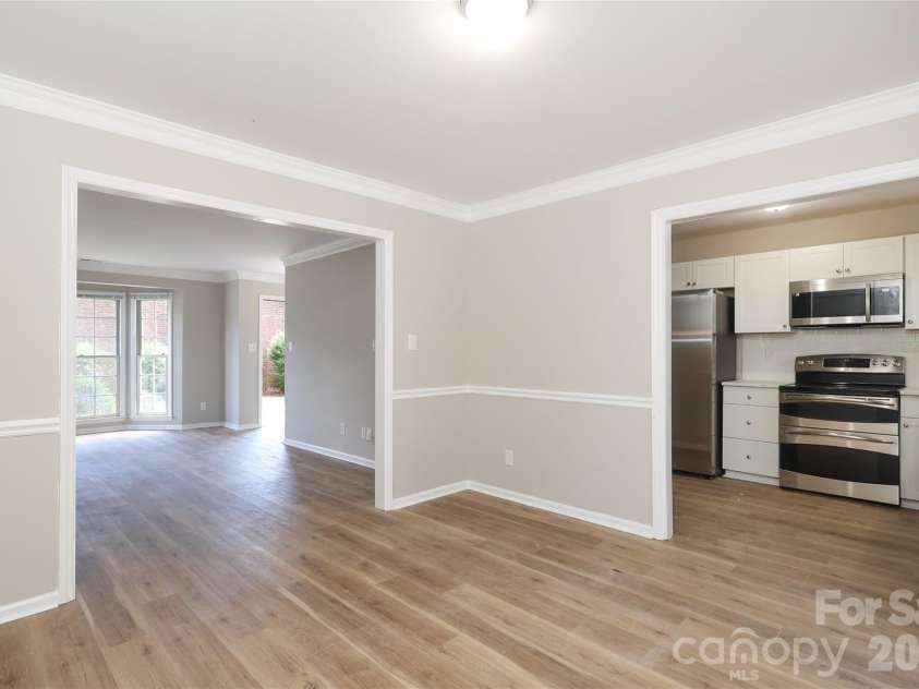 1214 Franklin Boulevard, Gastonia, NC 28054.  MLS# CAR4394025, YatesRealty ID 32477. 