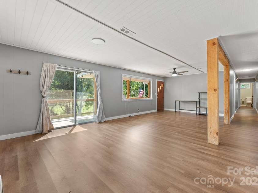 651 Lower Stecoah Road, Robbinsville, NC 28771.  MLS# CAR4293028, YatesRealty ID 32477. 