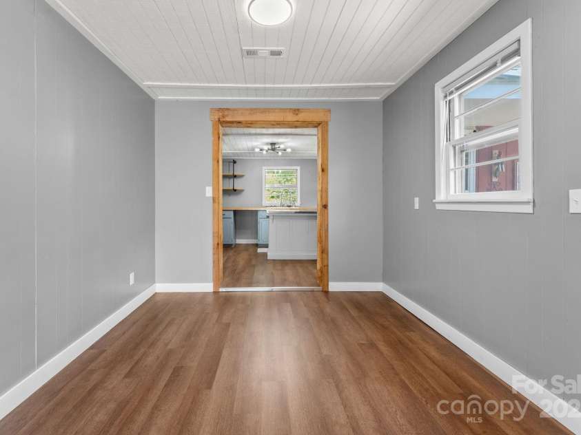 651 Lower Stecoah Road, Robbinsville, NC 28771.  MLS# CAR4293028, YatesRealty ID 32477. 