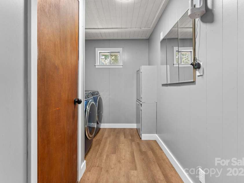 651 Lower Stecoah Road, Robbinsville, NC 28771.  MLS# CAR4293028, YatesRealty ID 32477. 