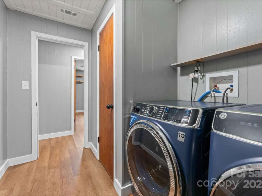 651 Lower Stecoah Road, Robbinsville, NC 28771.  MLS# CAR4293028, YatesRealty ID 32477. 