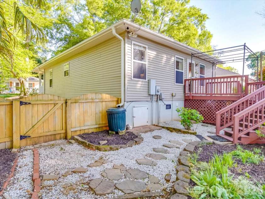 215 6th Street, Belmont, NC 28012.  MLS# CAR4392916, YatesRealty ID 32478. Backyard