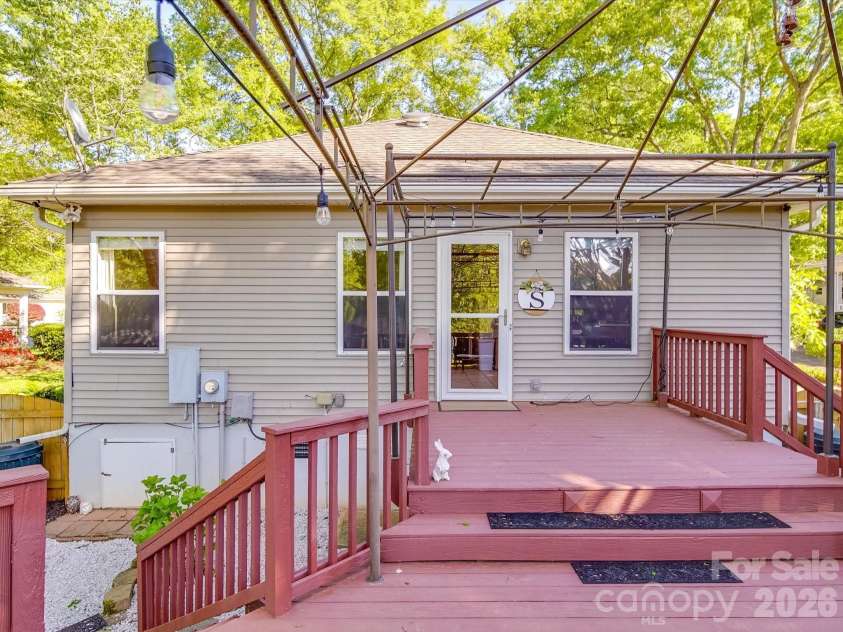 215 6th Street, Belmont, NC 28012.  MLS# CAR4392916, YatesRealty ID 32478. Backyard
