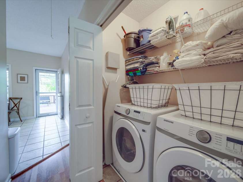 215 6th Street, Belmont, NC 28012.  MLS# CAR4392916, YatesRealty ID 32478. Laundry Closet- hall way