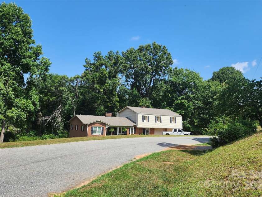 469 Radio Road, Taylorsville, NC 28681.  MLS# CAR4162803, YatesRealty ID 3248. 