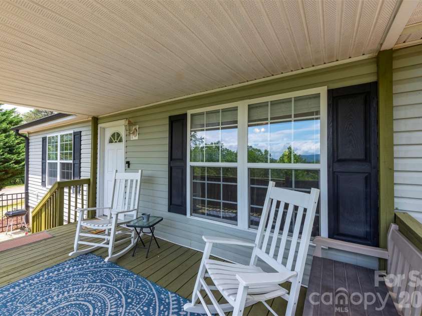 25 Inglescott Way, Alexander, NC 28701.  MLS# CAR4389101, YatesRealty ID 32482. 