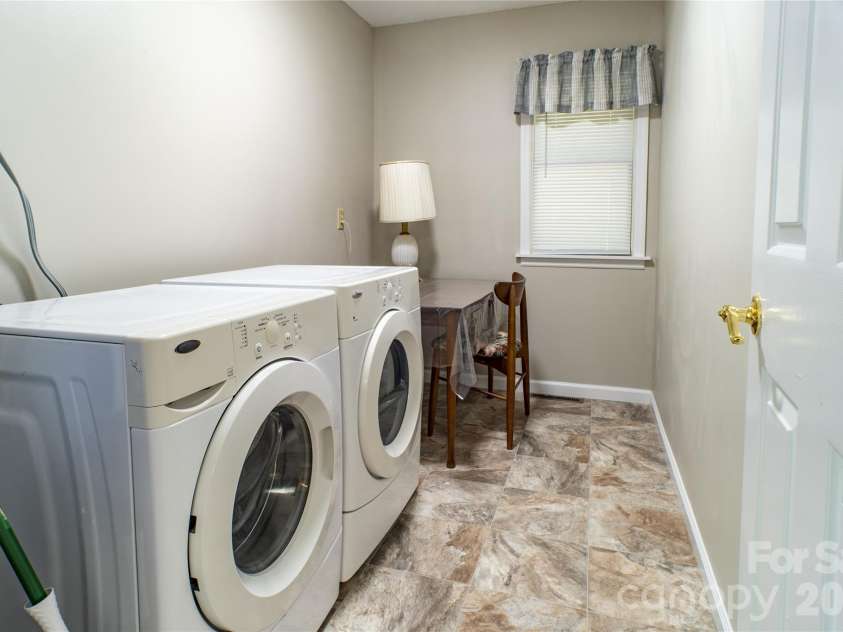 101 Friar Tuck Lane, Maggie Valley, NC 28751.  MLS# CAR4395488, YatesRealty ID 32483. 