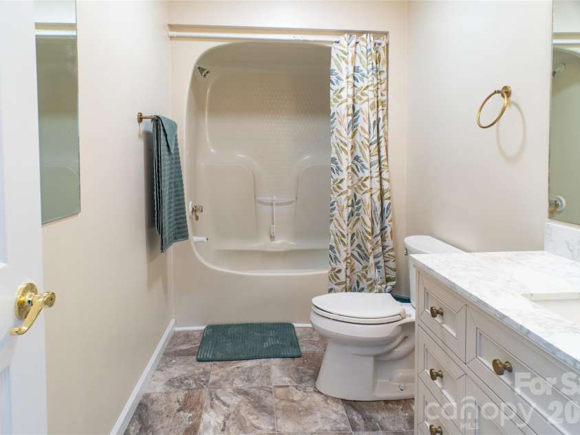 101 Friar Tuck Lane, Maggie Valley, NC 28751.  MLS# CAR4395488, YatesRealty ID 32483. 