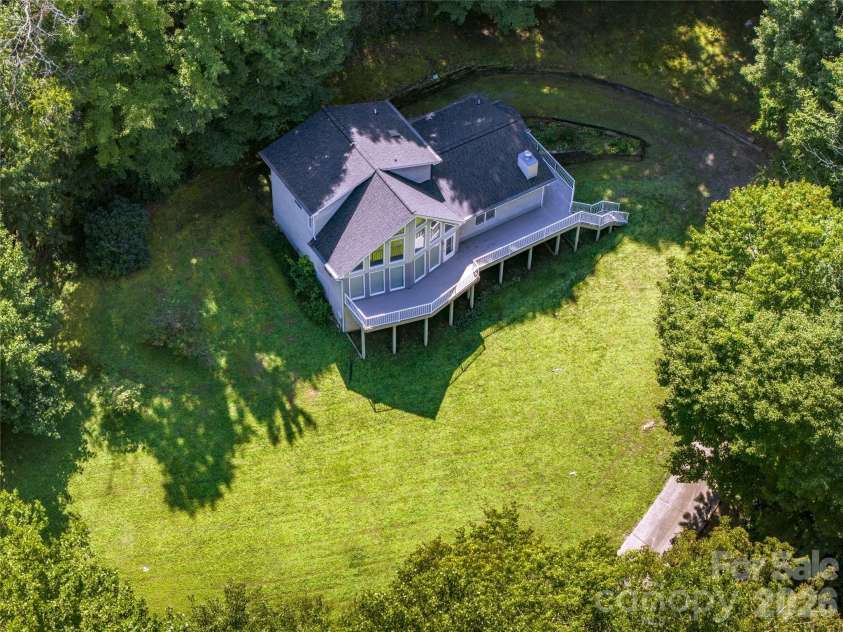 101 Friar Tuck Lane, Maggie Valley, NC 28751.  MLS# CAR4395488, YatesRealty ID 32483. 
