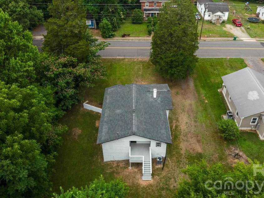 435 Whitley Street, Norwood, NC 28128.  MLS# CAR4392182, YatesRealty ID 32484. 