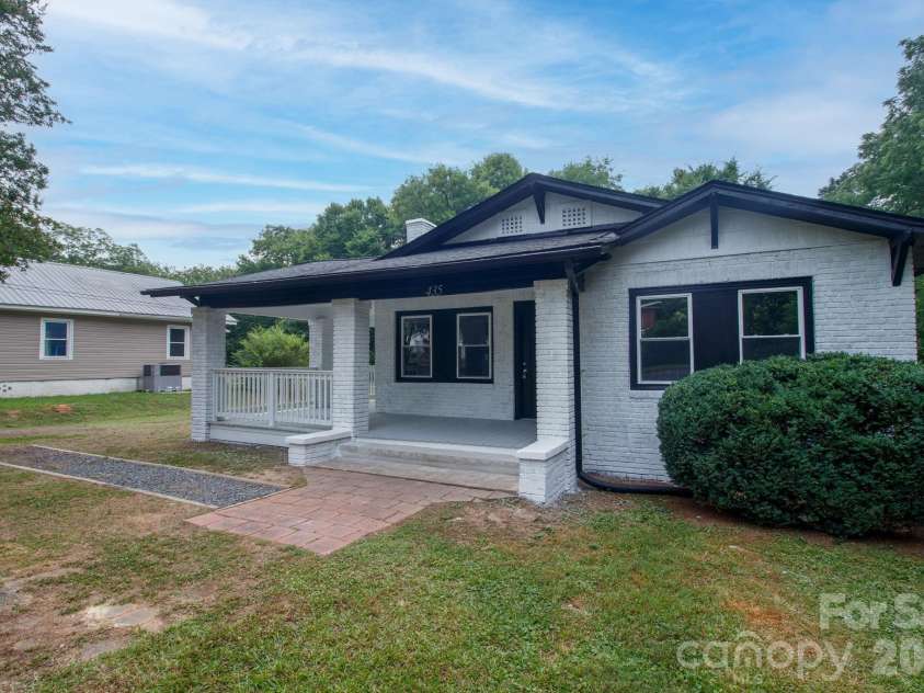 435 Whitley Street, Norwood, NC 28128.  MLS# CAR4392182, YatesRealty ID 32484. Front