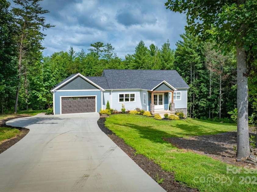 2108 Bluewater Drive, Morganton, NC 28655.  MLS# CAR4284707, YatesRealty ID 32486. 