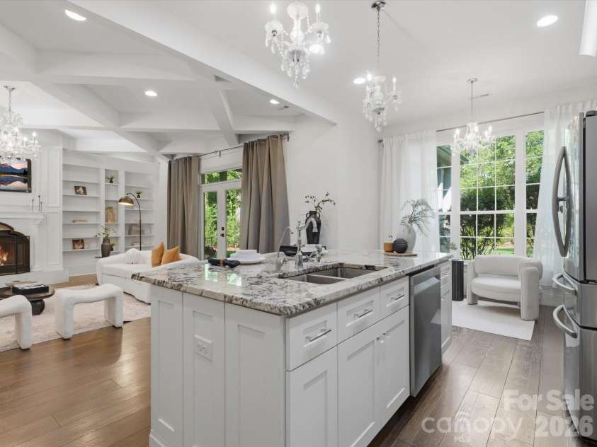 9831 Minnie Lemmond Lane, Charlotte, NC 28227.  MLS# CAR4396396, YatesRealty ID 32488. 