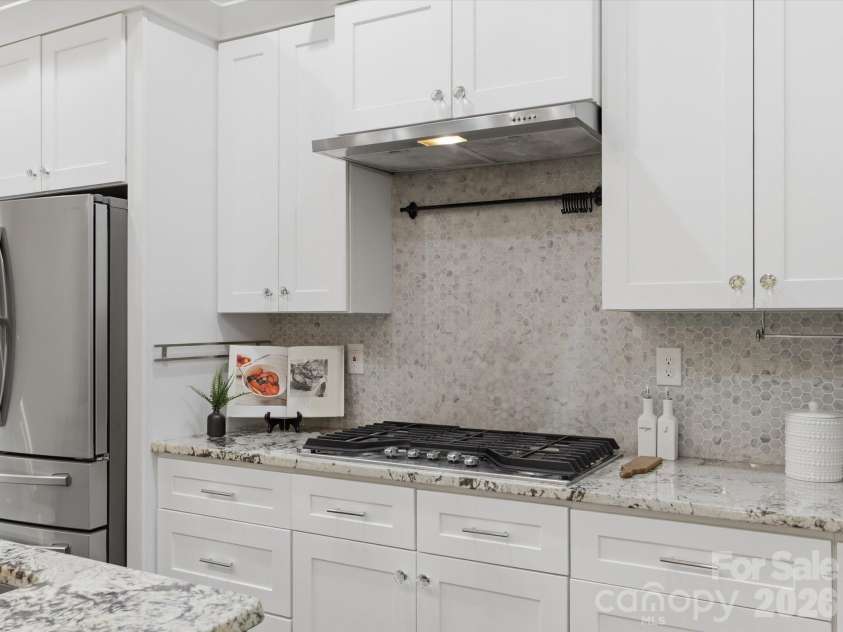 9831 Minnie Lemmond Lane, Charlotte, NC 28227.  MLS# CAR4396396, YatesRealty ID 32488. 