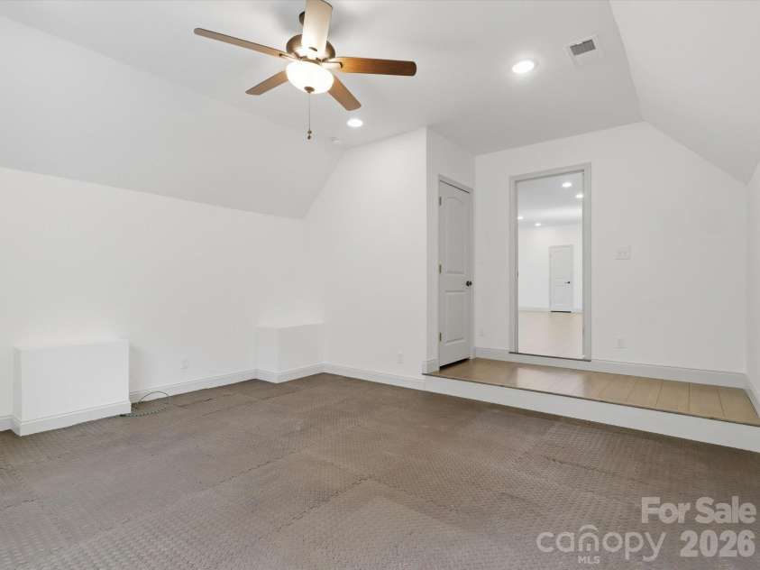 9831 Minnie Lemmond Lane, Charlotte, NC 28227.  MLS# CAR4396396, YatesRealty ID 32488. 