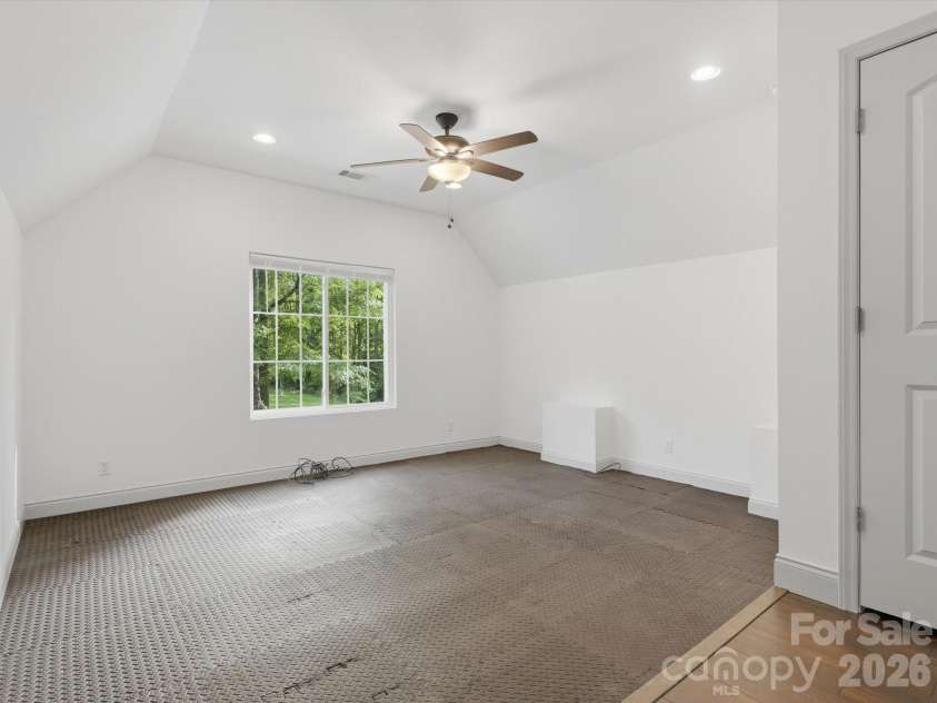 9831 Minnie Lemmond Lane, Charlotte, NC 28227.  MLS# CAR4396396, YatesRealty ID 32488. 
