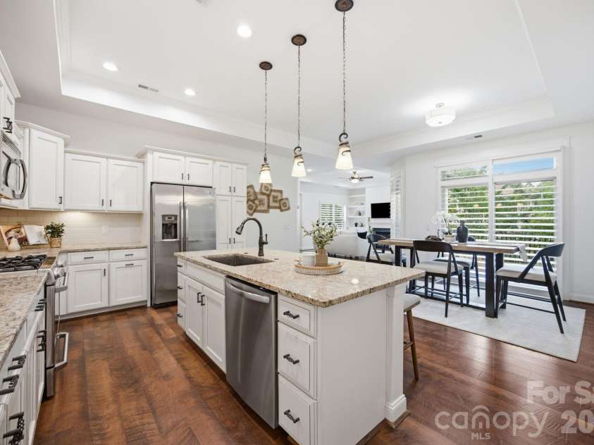 18745 Daymark Drive, Cornelius, NC 28031.  MLS# CAR4396017, YatesRealty ID 32489. 