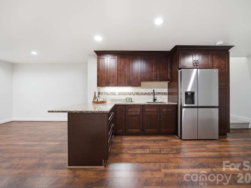 18745 Daymark Drive, Cornelius, NC 28031.  MLS# CAR4396017, YatesRealty ID 32489. 