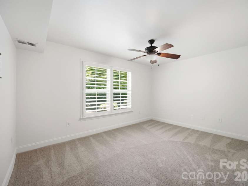 18745 Daymark Drive, Cornelius, NC 28031.  MLS# CAR4396017, YatesRealty ID 32489. 