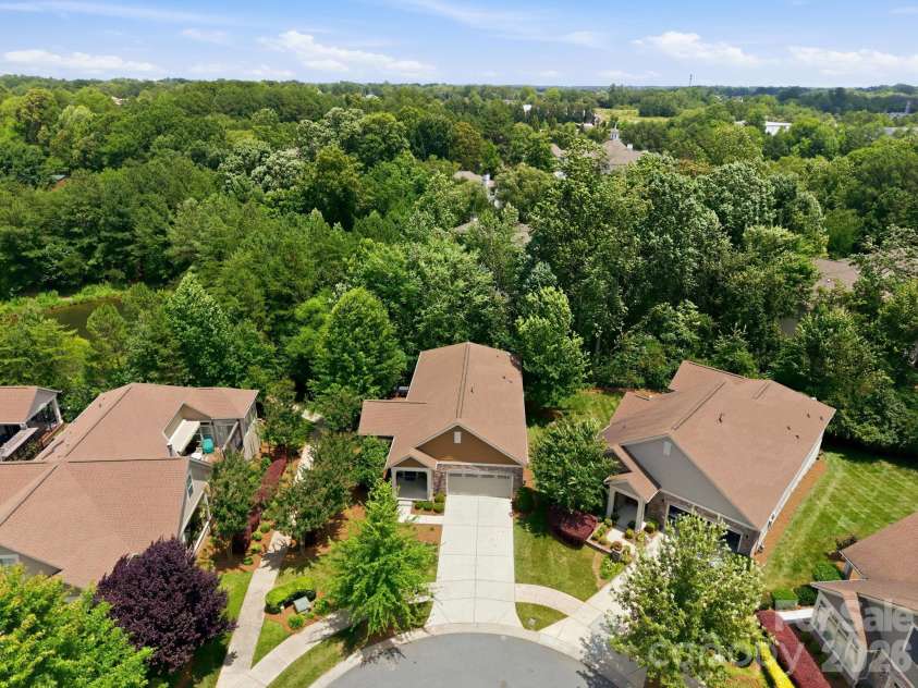 18745 Daymark Drive, Cornelius, NC 28031.  MLS# CAR4396017, YatesRealty ID 32489. 