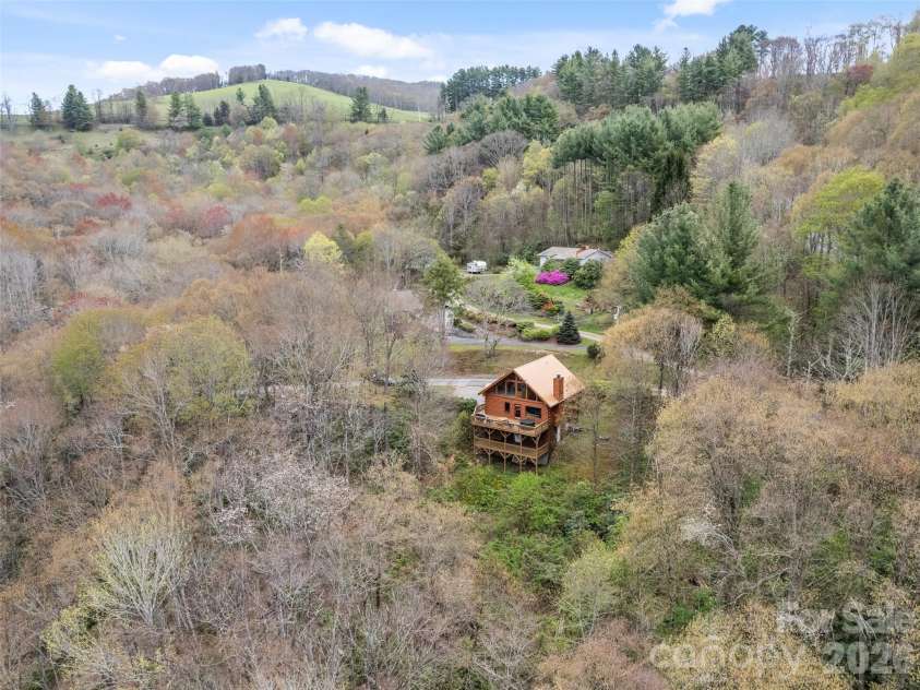 91 Copper Spur Road, Maggie Valley, NC 28751.  MLS# CAR4350519, YatesRealty ID 3249. 