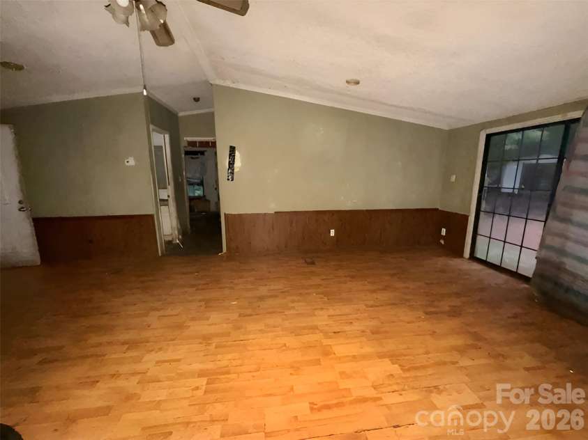 120 Kings Forest Drive, Kings Mountain, NC 28086.  MLS# CAR4391369, YatesRealty ID 32491. 