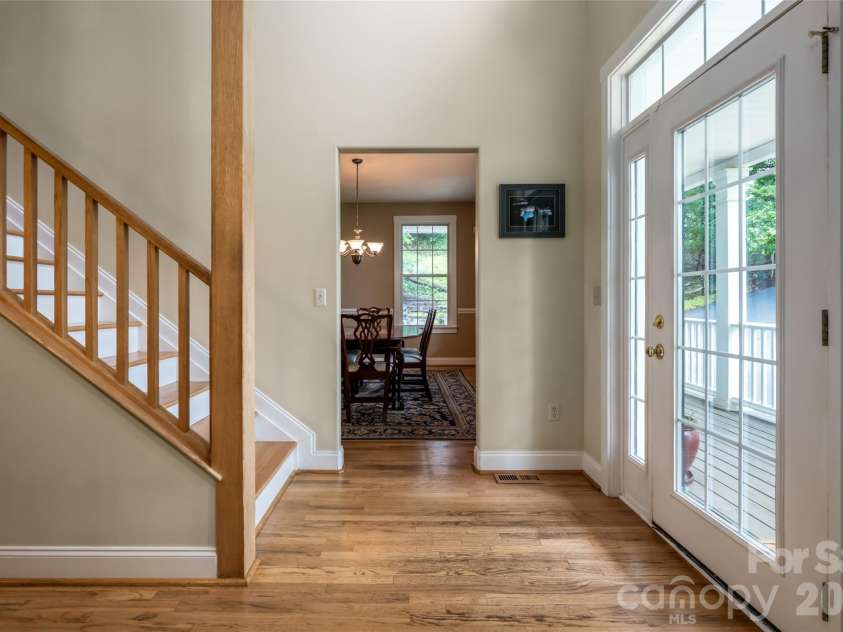 10 Lark Hill Drive, Arden, NC 28704.  MLS# CAR4395452, YatesRealty ID 32492. 