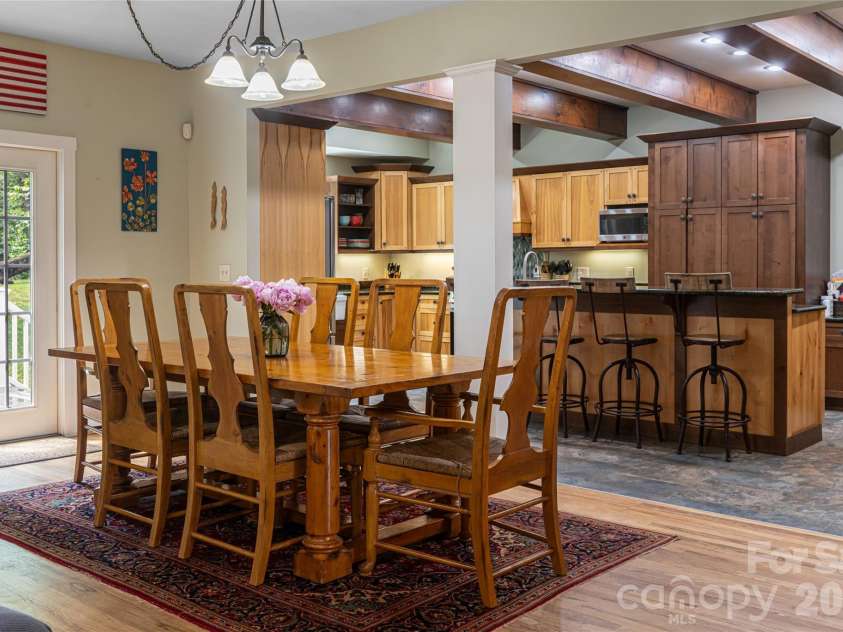 10 Lark Hill Drive, Arden, NC 28704.  MLS# CAR4395452, YatesRealty ID 32492. 