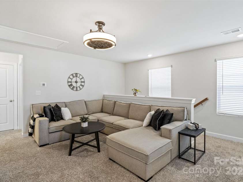 170 Canoga Avenue, York, SC 29745.  MLS# CAR4318793, YatesRealty ID 32493. Loft