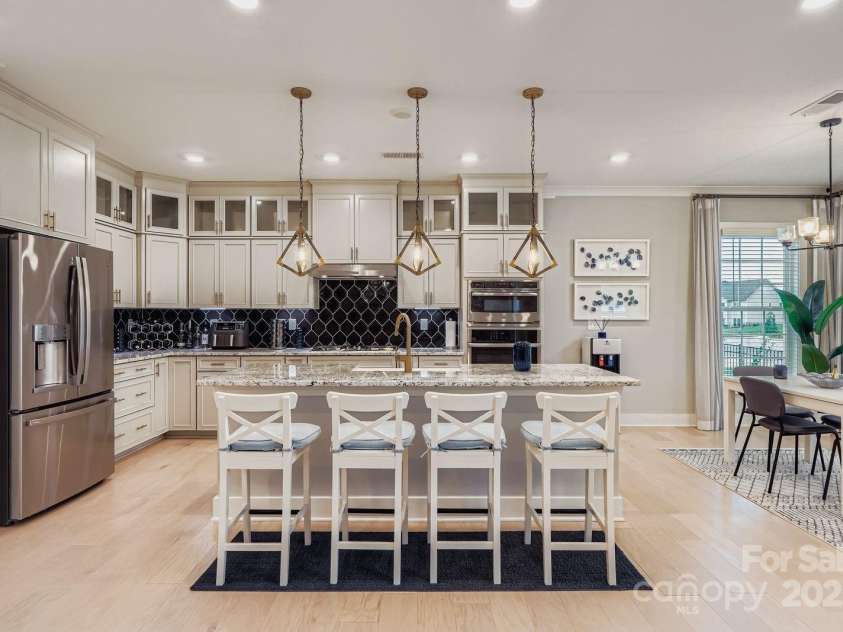 204 Bouchard Drive, Waxhaw, NC 28173.  MLS# CAR4288282, YatesRealty ID 32494. 