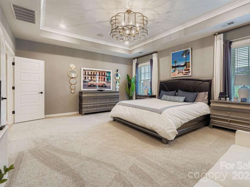 204 Bouchard Drive, Waxhaw, NC 28173.  MLS# CAR4288282, YatesRealty ID 32494. 