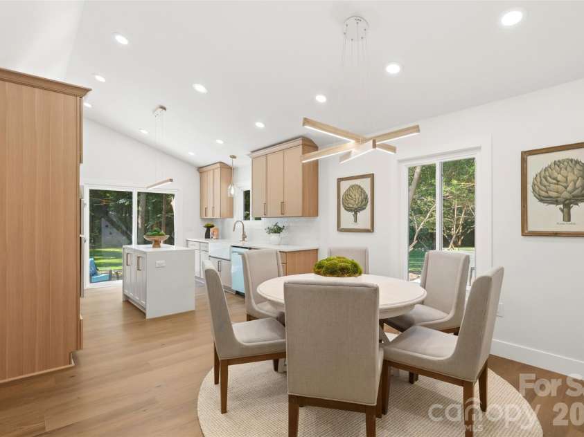 5908 Mcnair Road, Charlotte, NC 28212.  MLS# CAR4392527, YatesRealty ID 32494. 