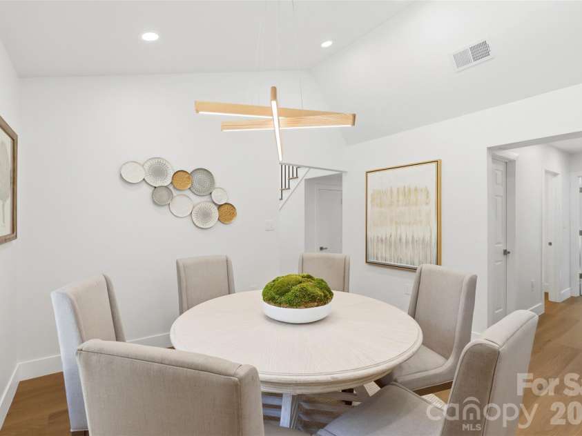 5908 Mcnair Road, Charlotte, NC 28212.  MLS# CAR4392527, YatesRealty ID 32494. 