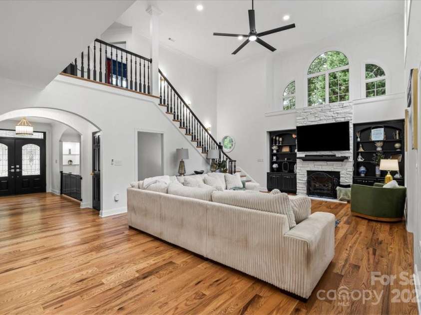 124 Sienna Lane, Mooresville, NC 28117.  MLS# CAR4289151, YatesRealty ID 32495. 