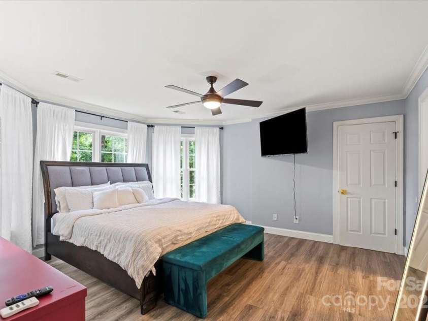 124 Sienna Lane, Mooresville, NC 28117.  MLS# CAR4289151, YatesRealty ID 32495. 