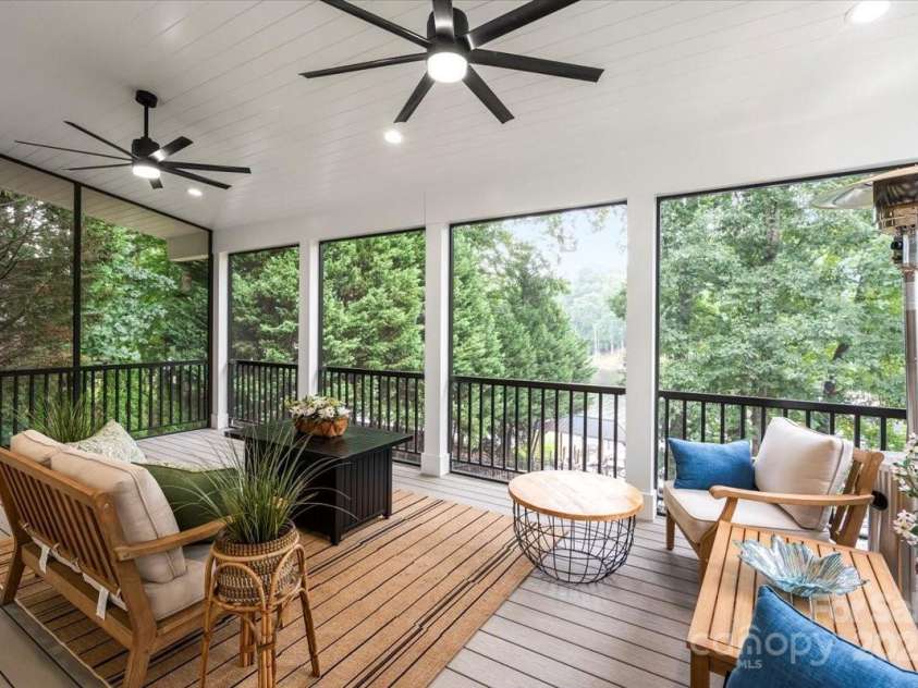 124 Sienna Lane, Mooresville, NC 28117.  MLS# CAR4289151, YatesRealty ID 32495. 