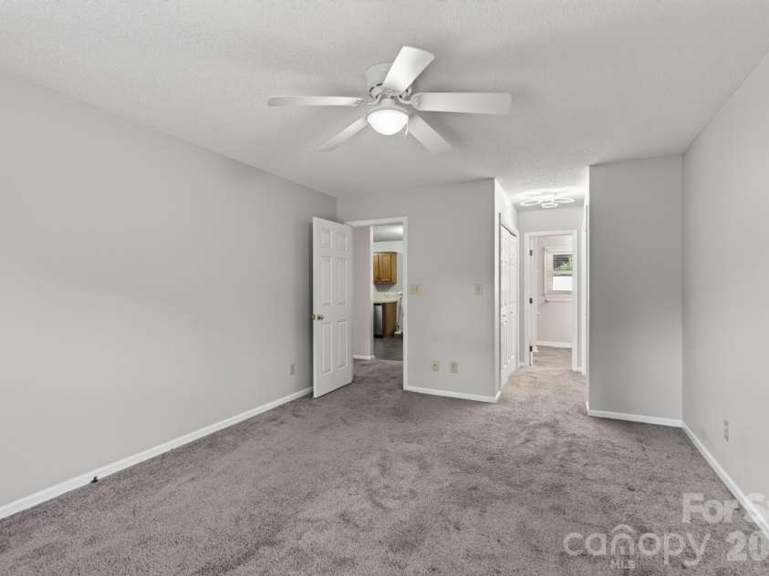 127 Old Airport Road, Concord, NC 28025.  MLS# CAR4395828, YatesRealty ID 32496. 
