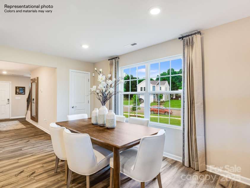 137 Arden Court, Troutman, NC 28166.  MLS# CAR4291226, YatesRealty ID 32496. Breakfast Area