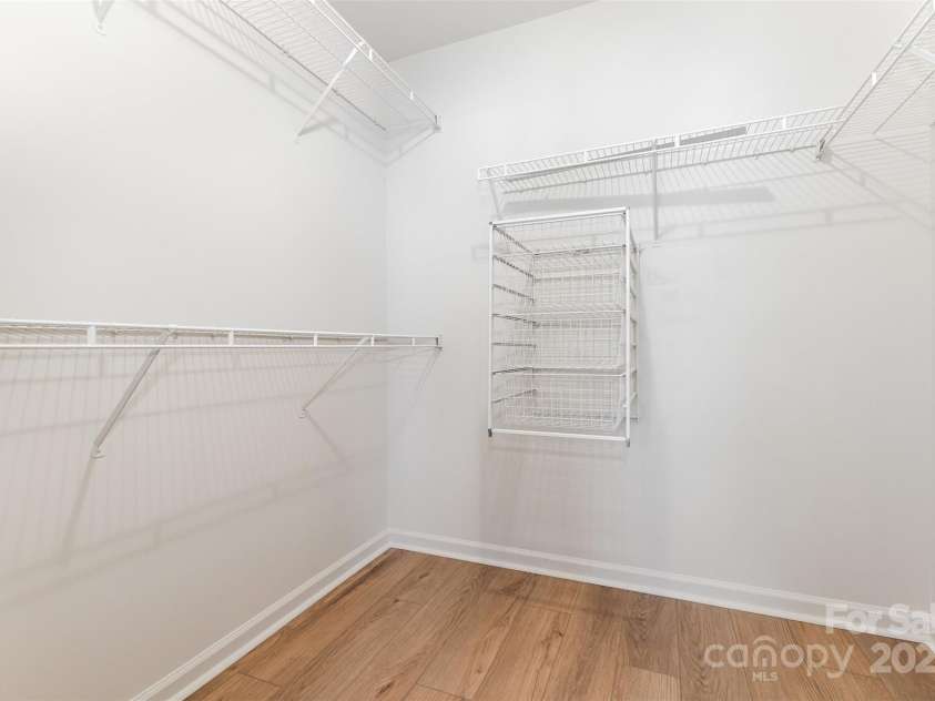 14514 Arbor Ridge Drive, Charlotte, NC 28273.  MLS# CAR4286842, YatesRealty ID 32498. Primary Closet