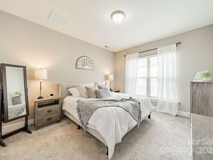 12010 Brooklyn Avenue, Charlotte, NC 28204.  MLS# CAR4288805, YatesRealty ID 32499. 