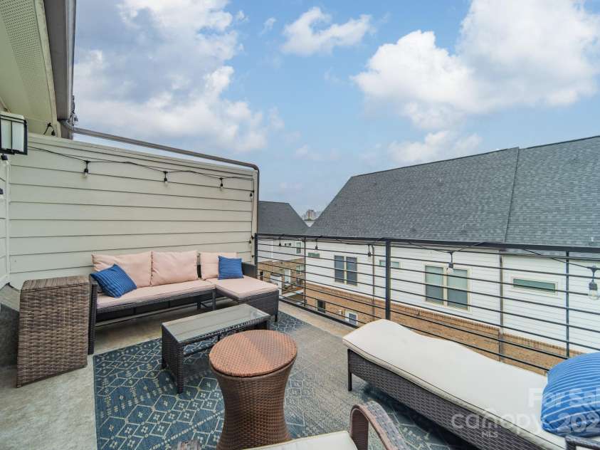 12010 Brooklyn Avenue, Charlotte, NC 28204.  MLS# CAR4288805, YatesRealty ID 32499. 