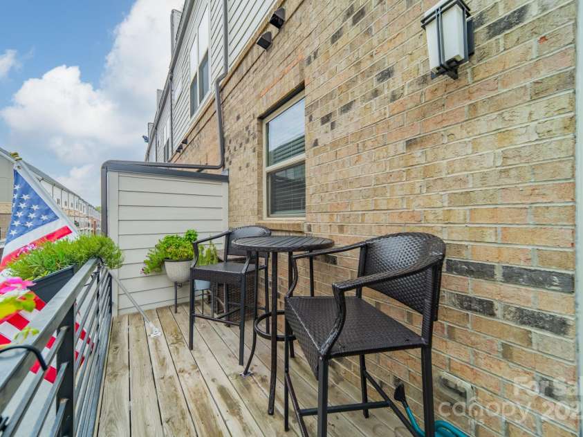 12010 Brooklyn Avenue, Charlotte, NC 28204.  MLS# CAR4288805, YatesRealty ID 32499. 