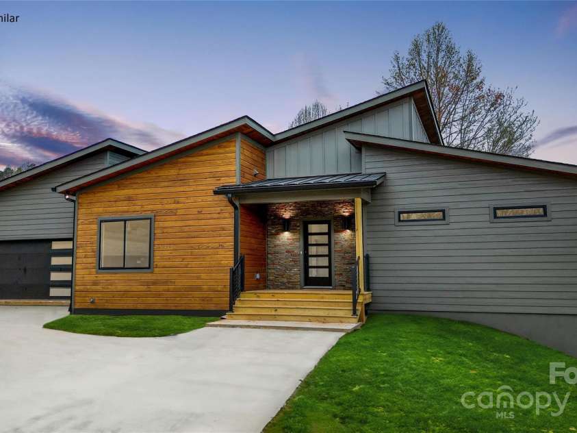 00 Lovebird Lane, Candler, NC 28715.  MLS# CAR4206733, YatesRealty ID 325. 