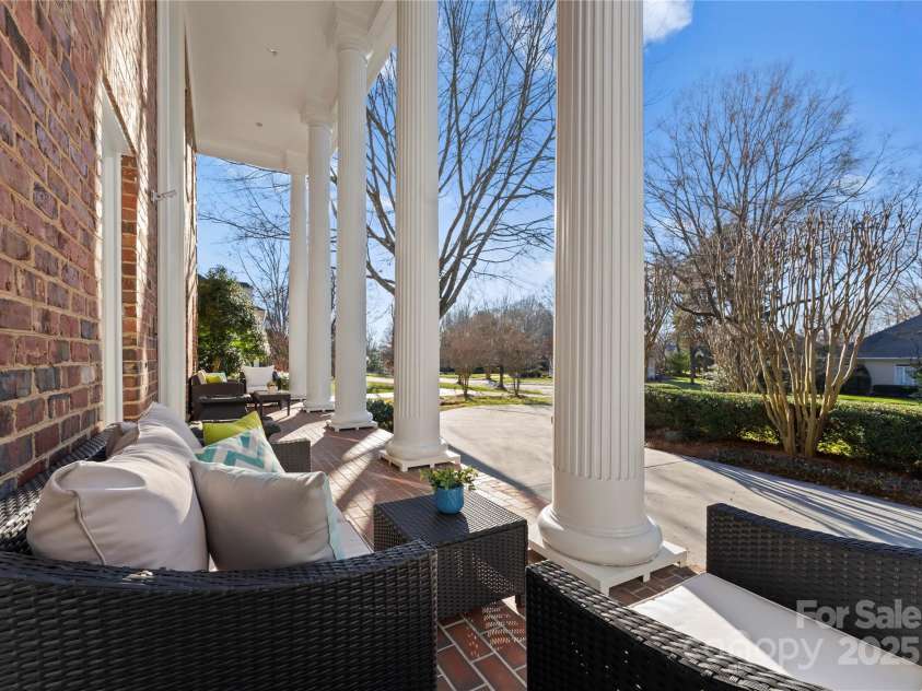 5401 Sunningdale Drive, Charlotte, NC 28277.  MLS# CAR4210451, YatesRealty ID 3250. 